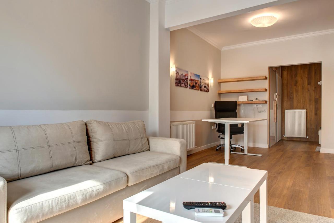 Modern Style Home Near The Train Station Thessaloniki Exterior foto